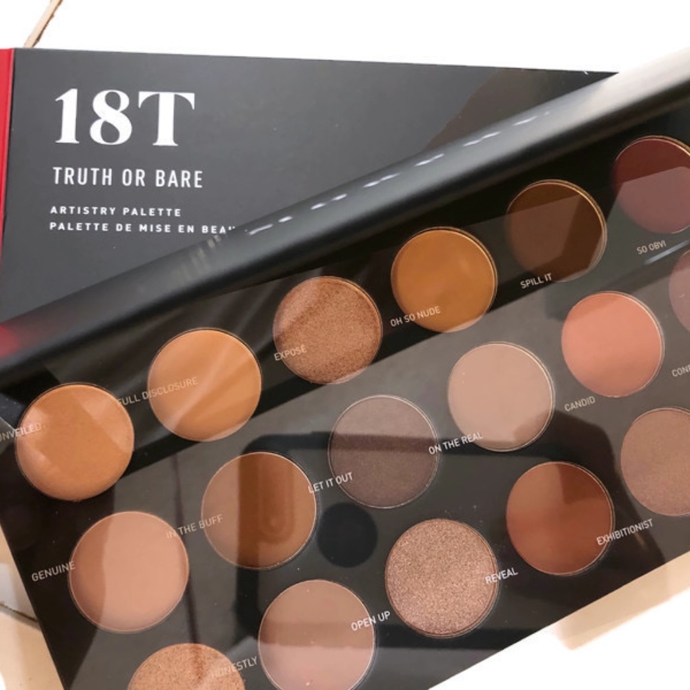 18T TRUTH OR BARE ARTISTRY PALETTE